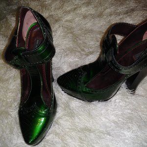 RARE-💚EMERALD💚GREEN- Marc Jacobs Emerald Green Pumps